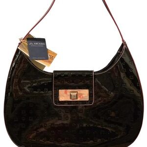 NWT Arcadia Crescent Hobo Bag